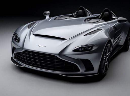 Aston Martin V12 Speedster je v dnešnej eko dobe vyslovene chuťovka
