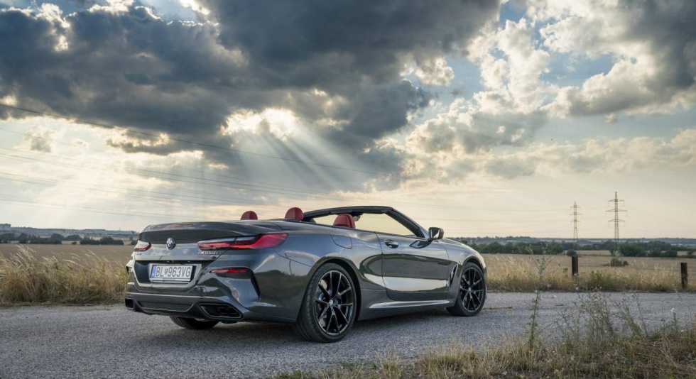 BMW M850i xDrive Cabrio