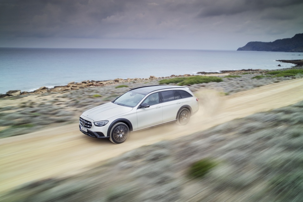 Mercedes Triedy E prešiel dôkladným faceliftom