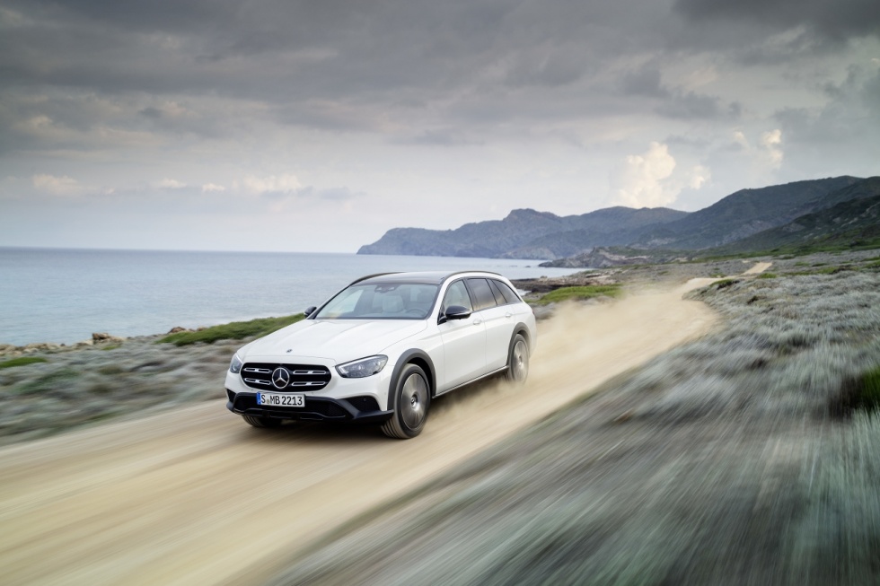 Mercedes Triedy E prešiel dôkladným faceliftom