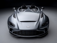 Aston Martin V12 Speedster