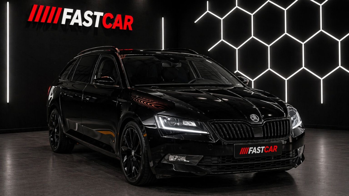 Škoda Superb sportline combi 2019 čierne